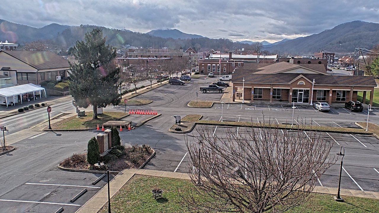 Thumbnail for current weather camera view from Erwin Town Hall in Erwin, Tennessee
