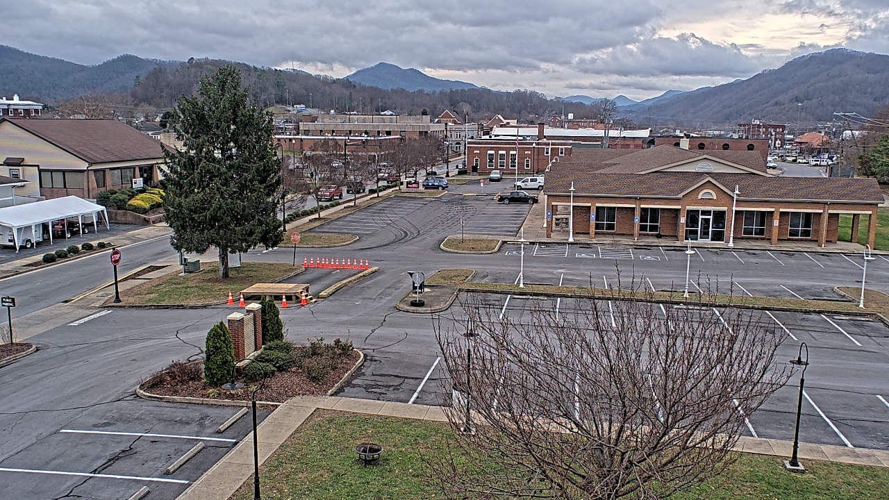 Thumbnail for current weather camera view from Erwin Town Hall in Erwin, Tennessee