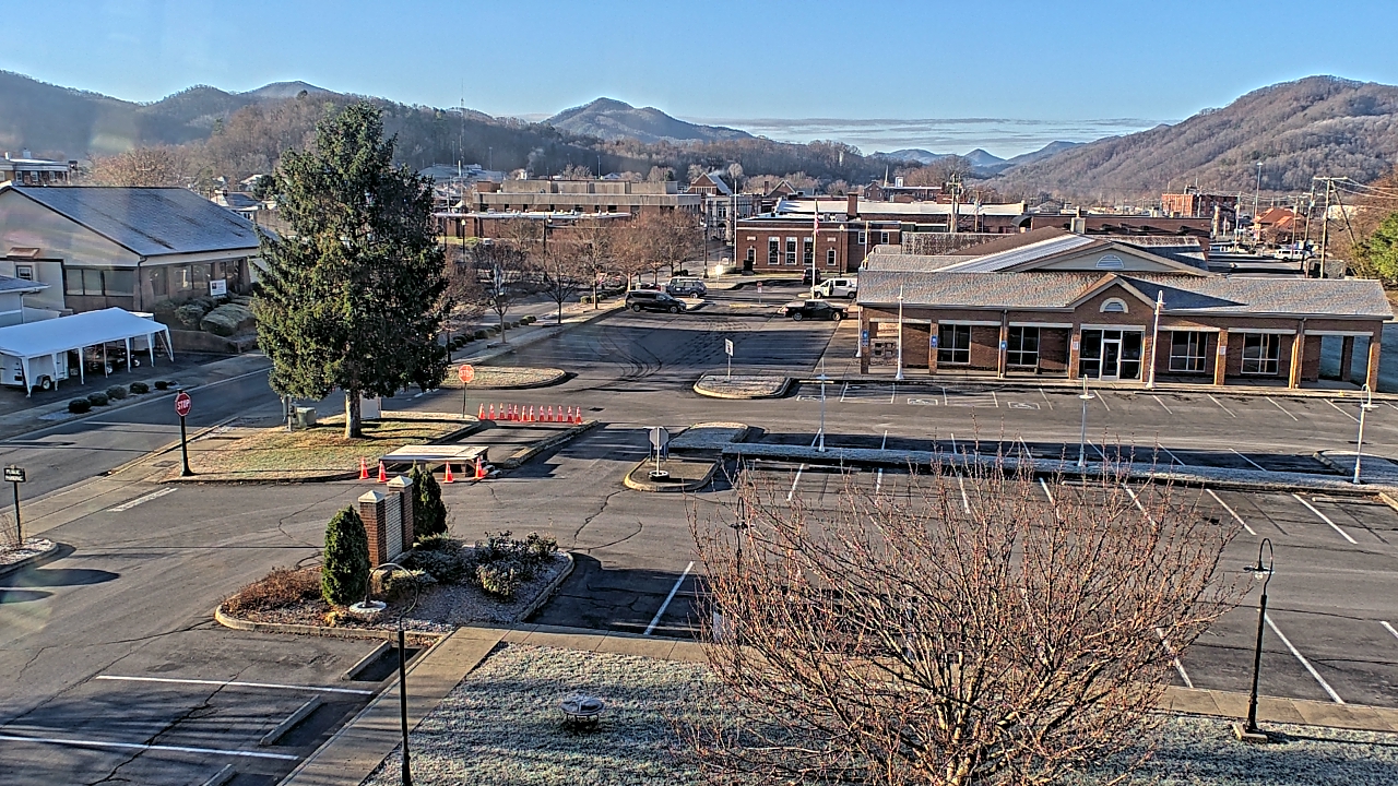 Thumbnail for current weather camera view from Erwin Town Hall in Erwin, Tennessee