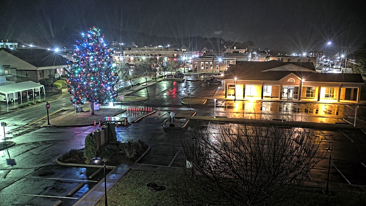 Thumbnail for current weather camera view from Erwin Town Hall in Erwin, Tennessee