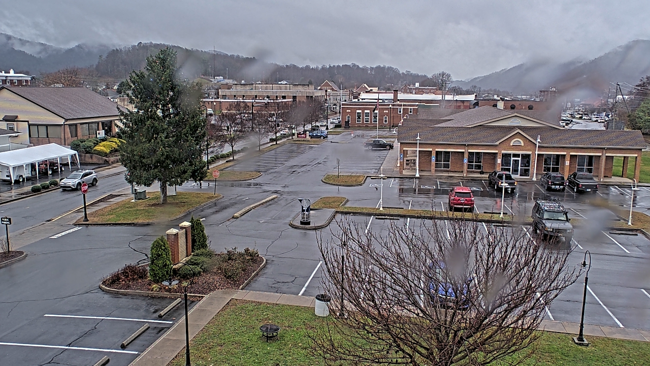 Thumbnail for current weather camera view from Erwin Town Hall in Erwin, Tennessee