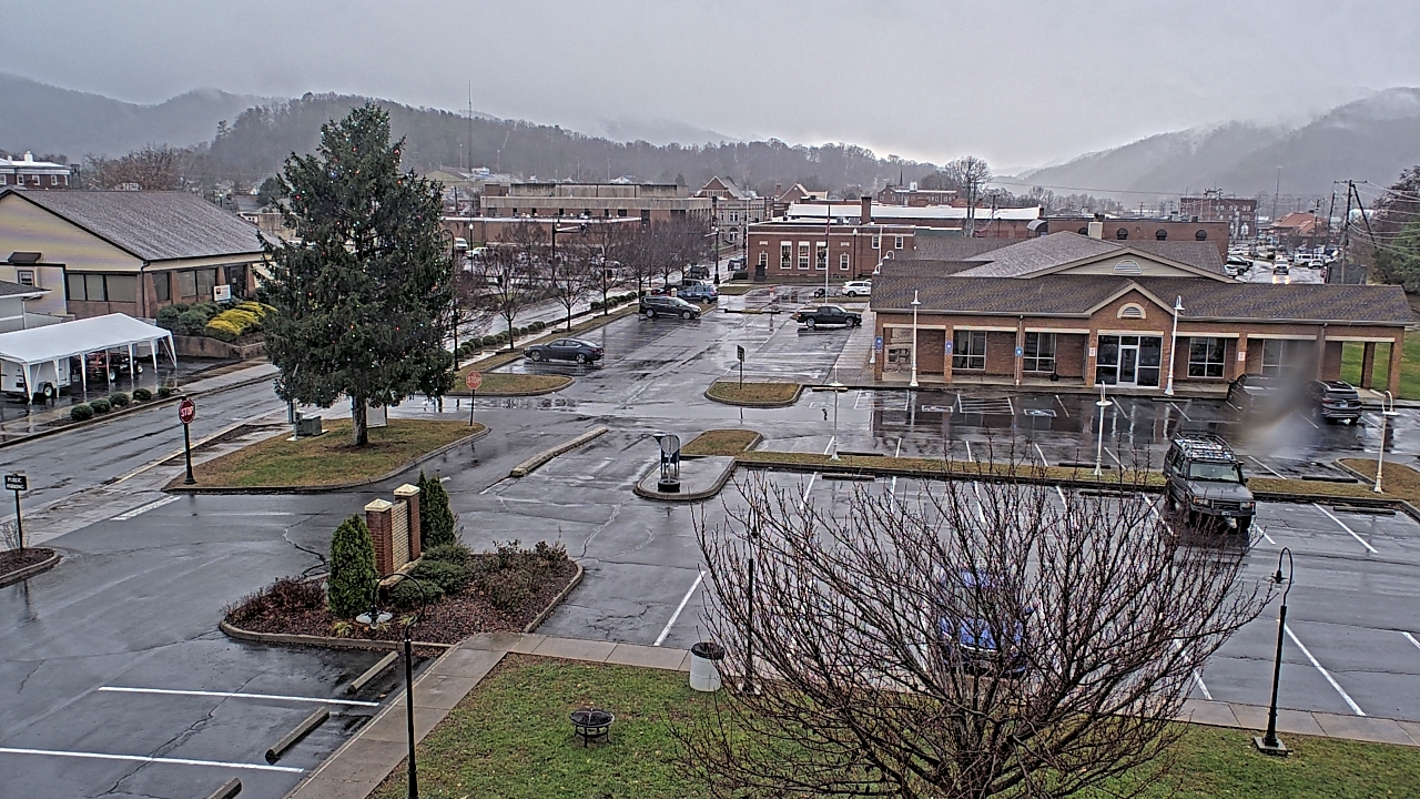 Thumbnail for current weather camera view from Erwin Town Hall in Erwin, Tennessee