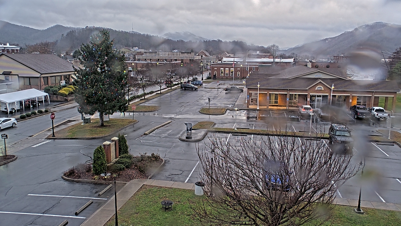 Thumbnail for current weather camera view from Erwin Town Hall in Erwin, Tennessee