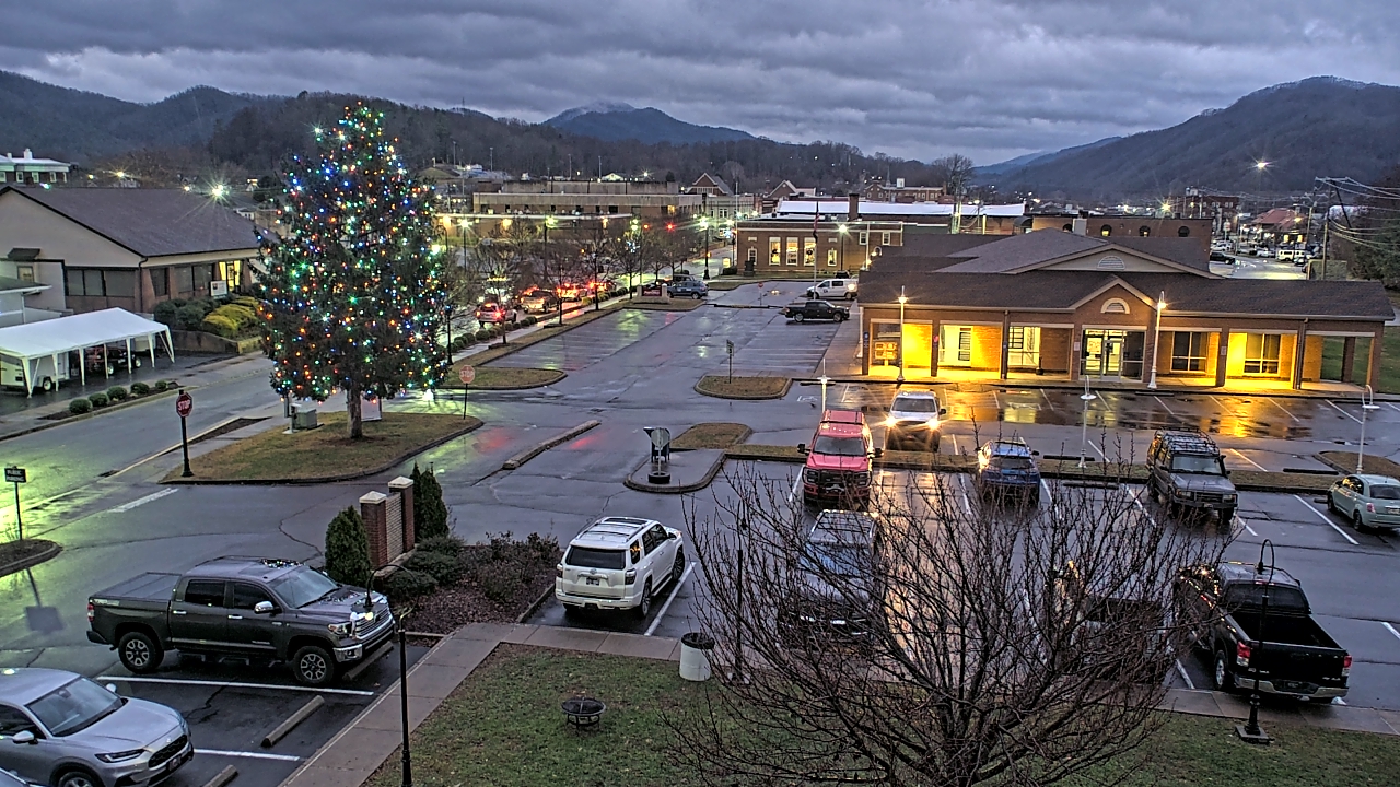 Thumbnail for current weather camera view from Erwin Town Hall in Erwin, Tennessee