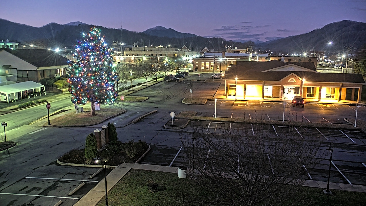 Thumbnail for current weather camera view from Erwin Town Hall in Erwin, Tennessee