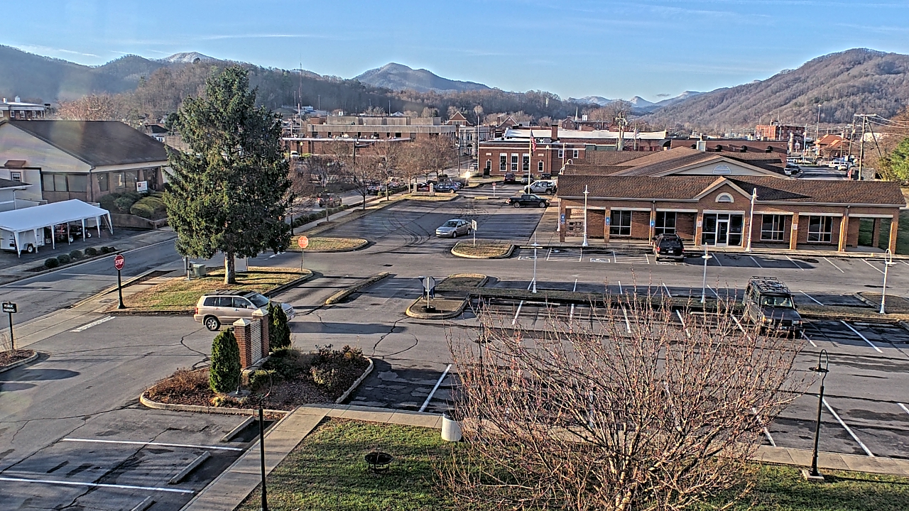 Thumbnail for current weather camera view from Erwin Town Hall in Erwin, Tennessee