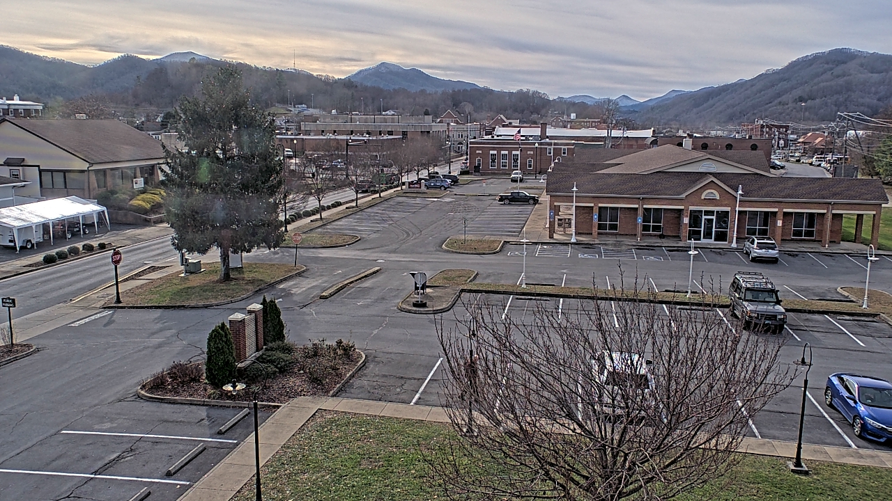 Thumbnail for current weather camera view from Erwin Town Hall in Erwin, Tennessee