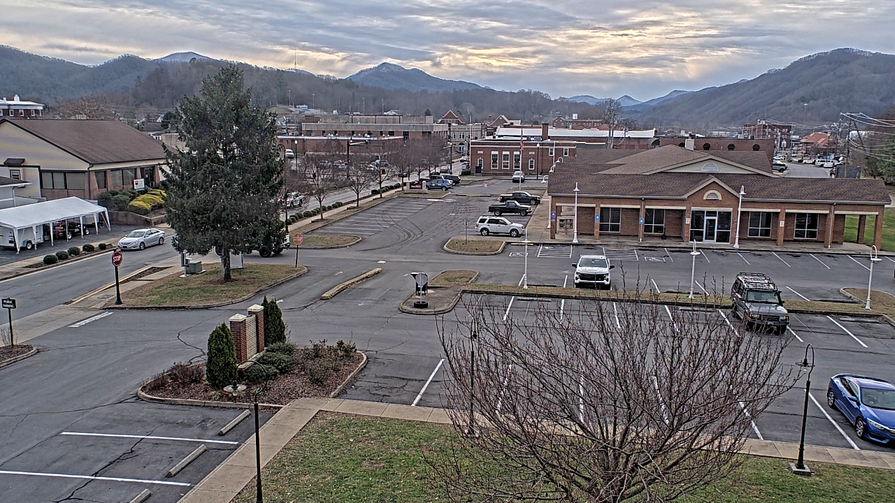 Thumbnail for current weather camera view from Erwin Town Hall in Erwin, Tennessee
