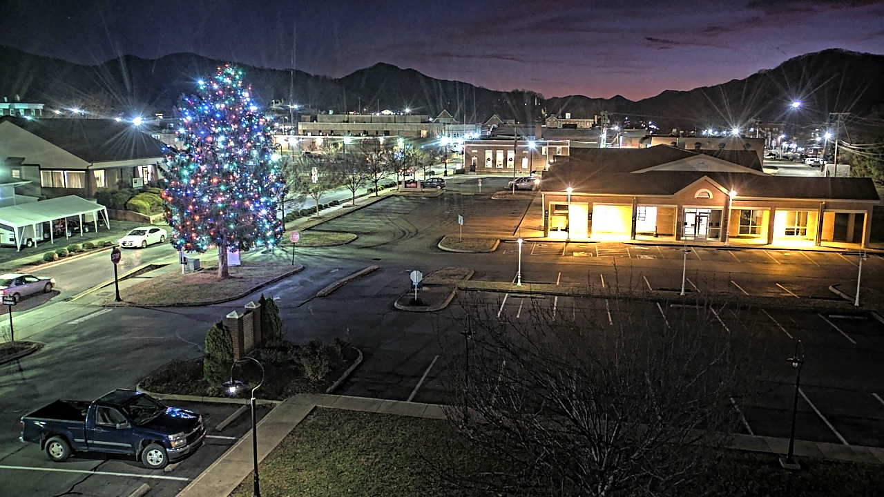 Thumbnail for current weather camera view from Erwin Town Hall in Erwin, Tennessee