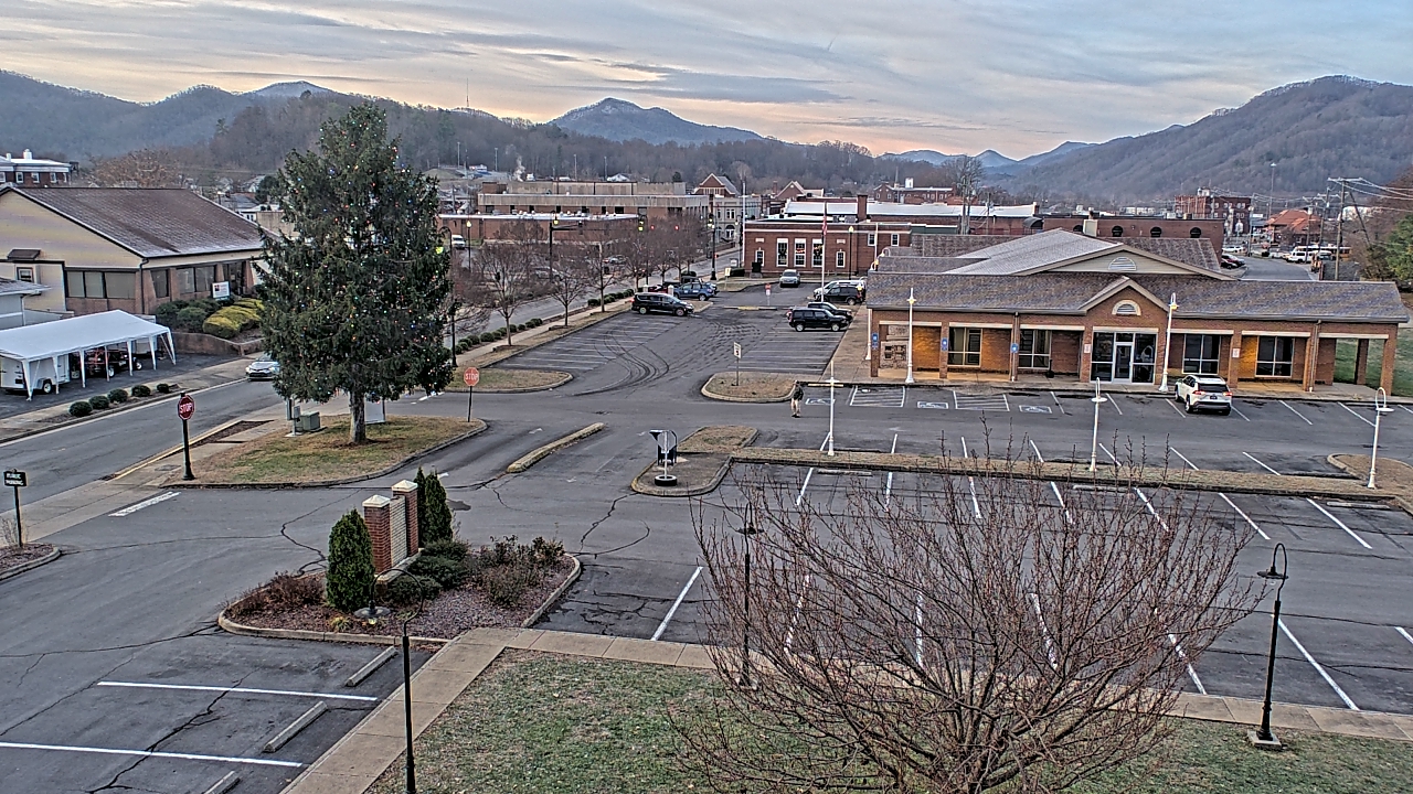 Thumbnail for current weather camera view from Erwin Town Hall in Erwin, Tennessee
