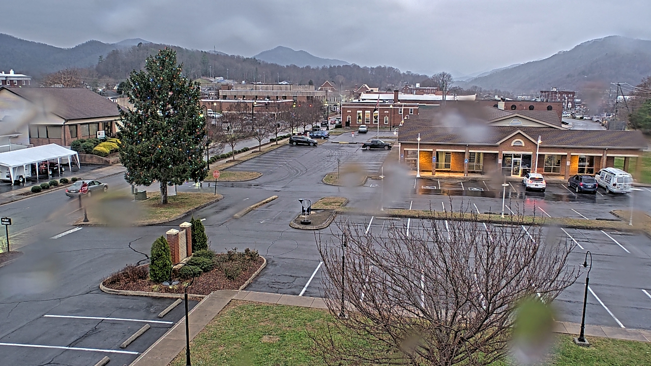 Thumbnail for current weather camera view from Erwin Town Hall in Erwin, Tennessee