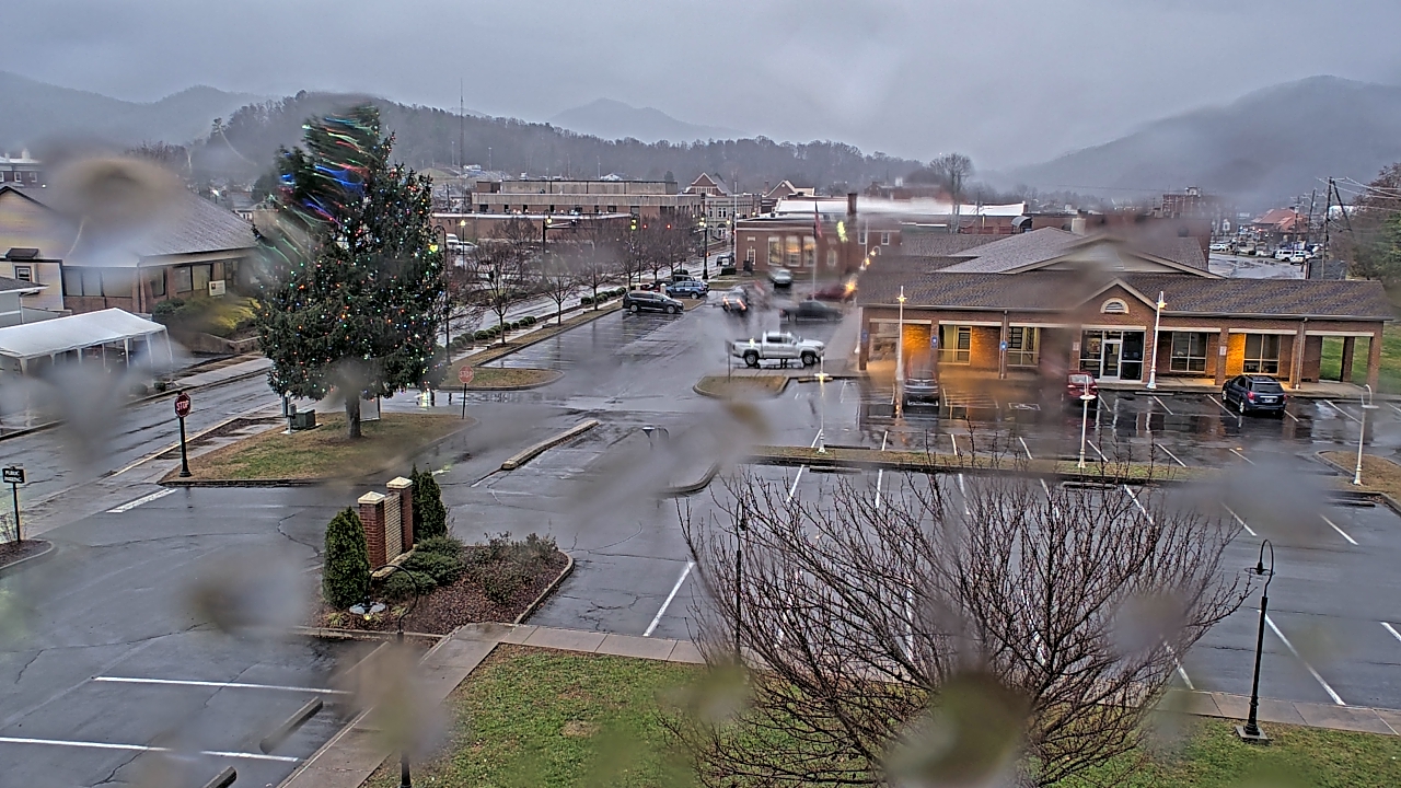 Thumbnail for current weather camera view from Erwin Town Hall in Erwin, Tennessee
