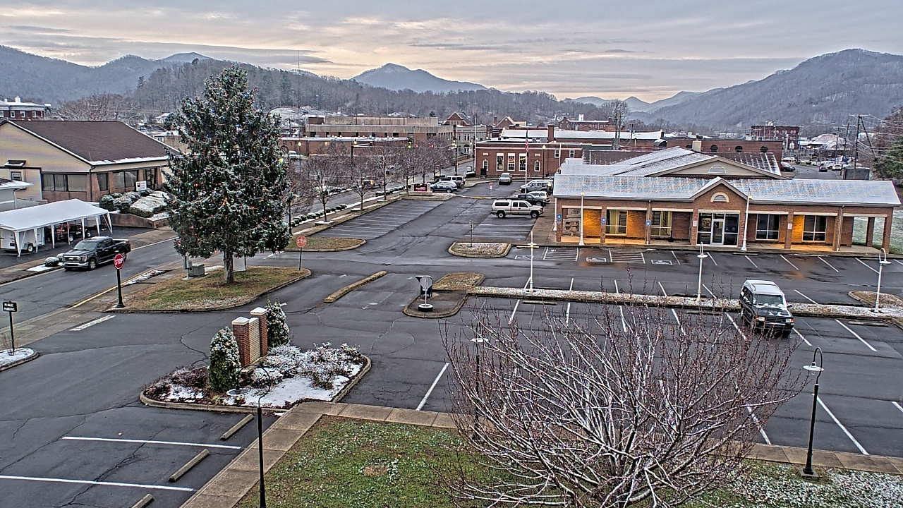 Thumbnail for current weather camera view from Erwin Town Hall in Erwin, Tennessee