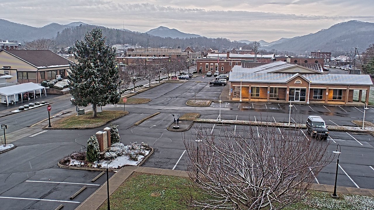 Thumbnail for current weather camera view from Erwin Town Hall in Erwin, Tennessee