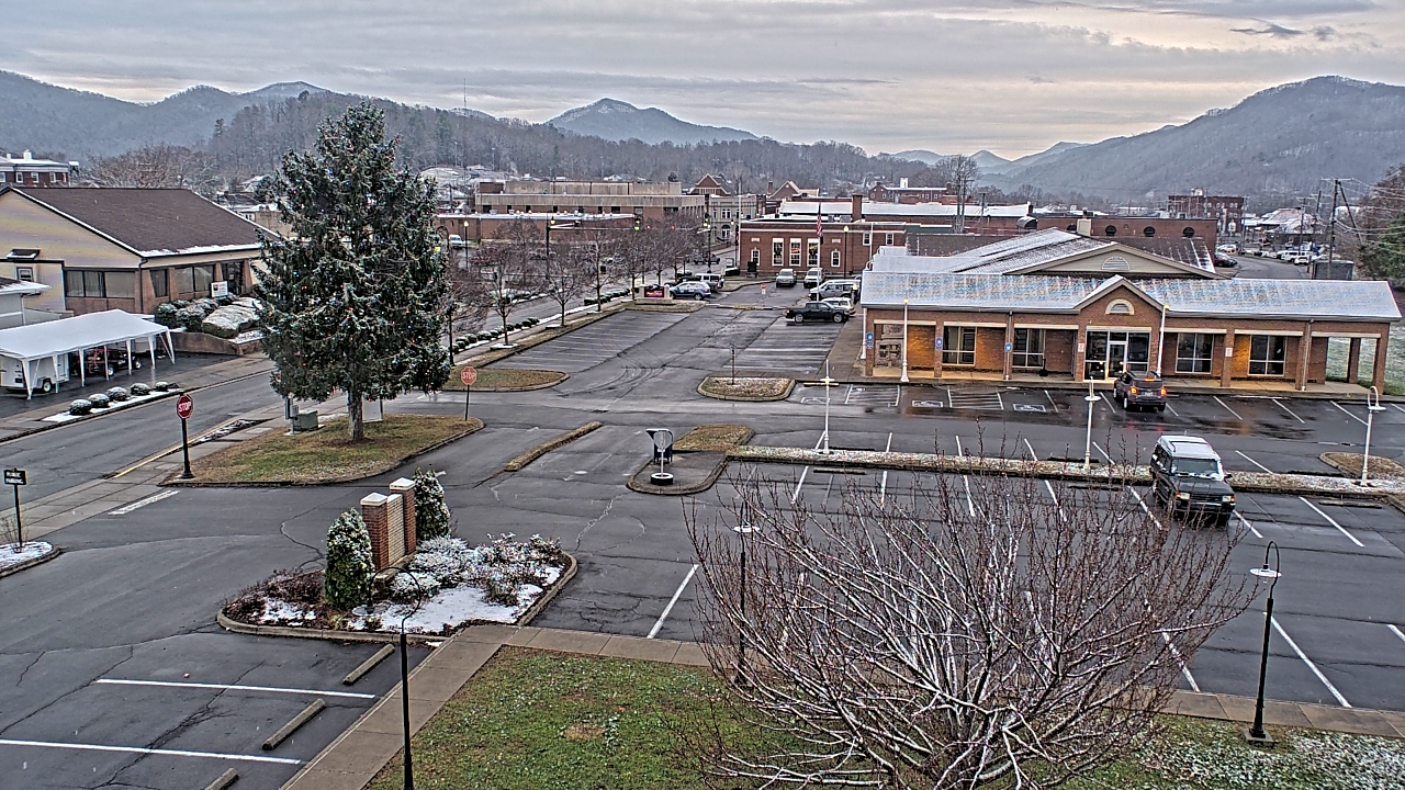 Thumbnail for current weather camera view from Erwin Town Hall in Erwin, Tennessee