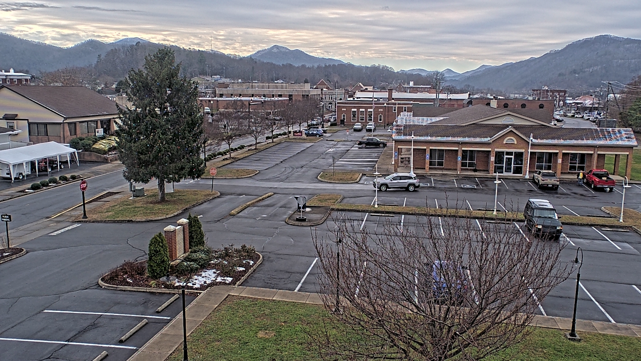 Thumbnail for current weather camera view from Erwin Town Hall in Erwin, Tennessee