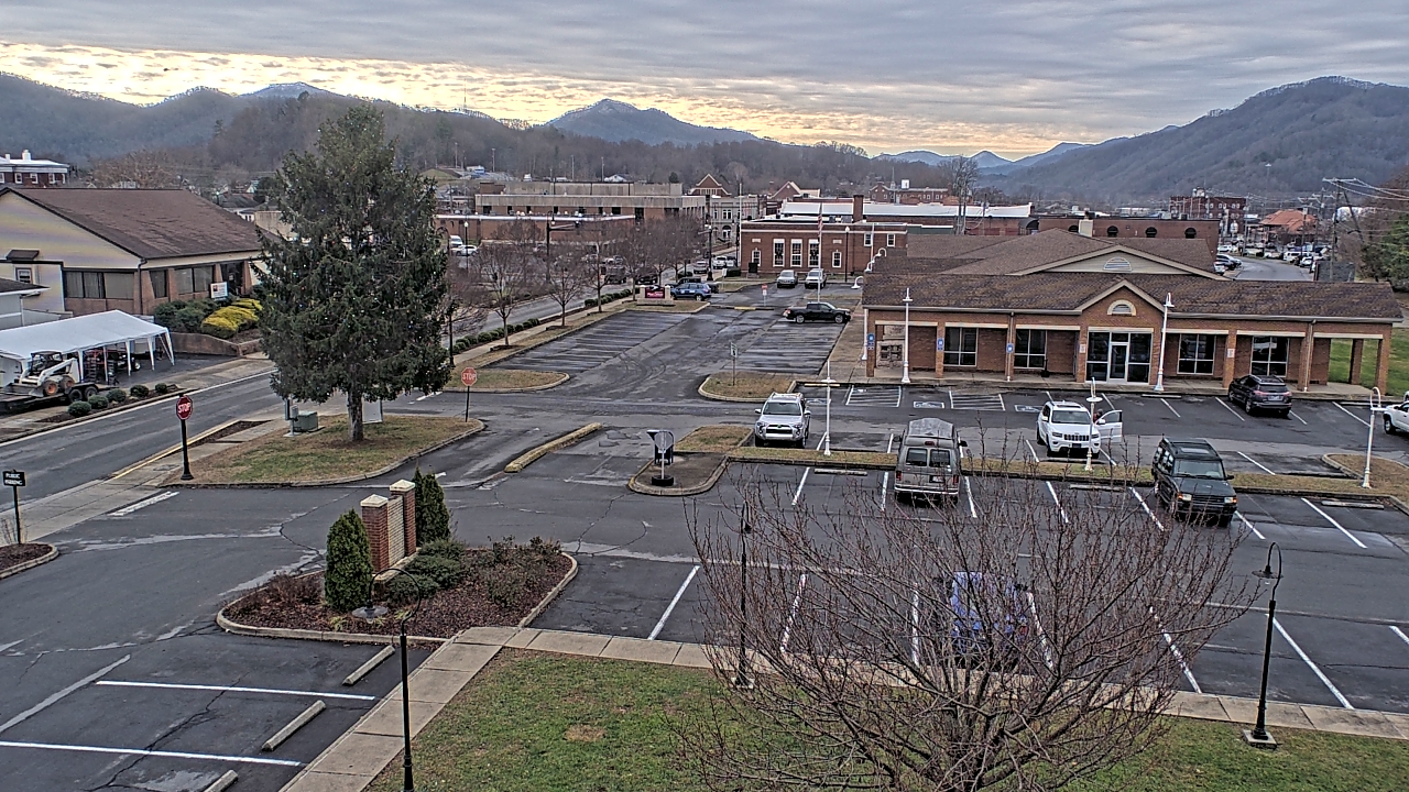 Thumbnail for current weather camera view from Erwin Town Hall in Erwin, Tennessee