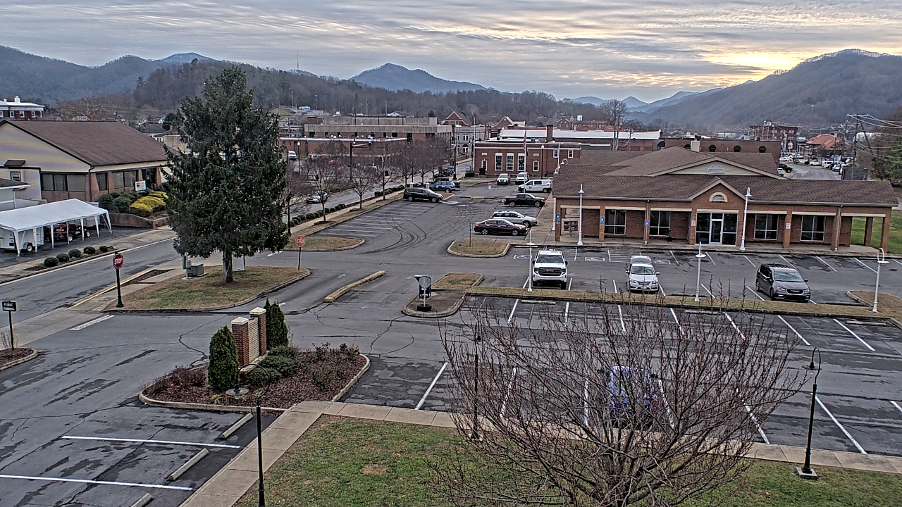 Thumbnail for current weather camera view from Erwin Town Hall in Erwin, Tennessee