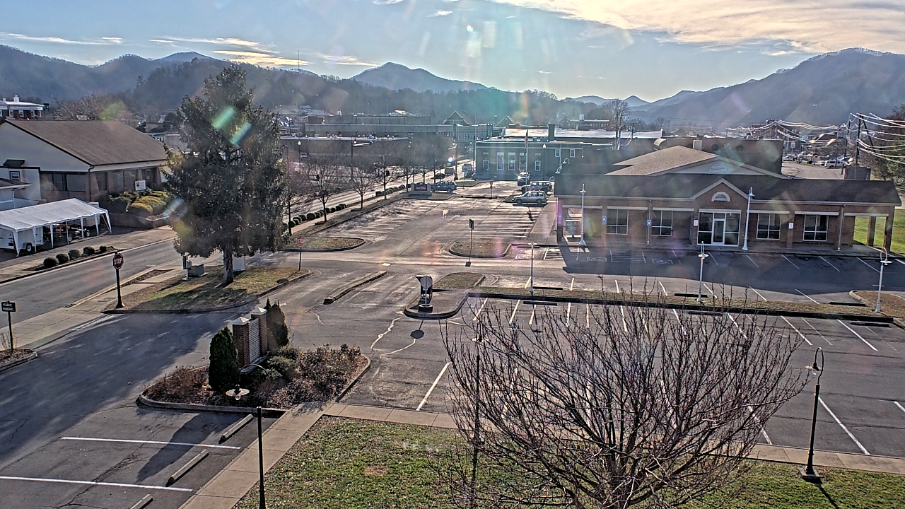 Thumbnail for current weather camera view from Erwin Town Hall in Erwin, Tennessee