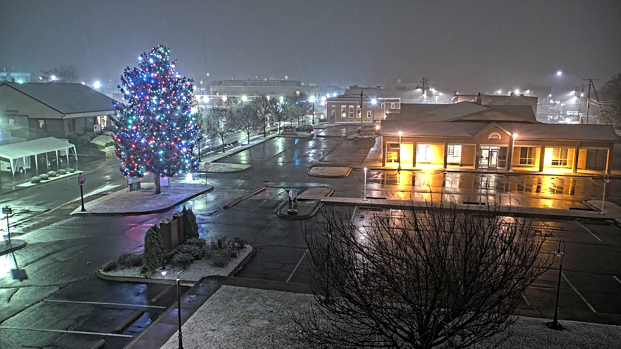 Thumbnail for current weather camera view from Erwin Town Hall in Erwin, Tennessee