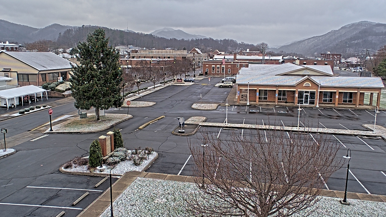 Thumbnail for current weather camera view from Erwin Town Hall in Erwin, Tennessee