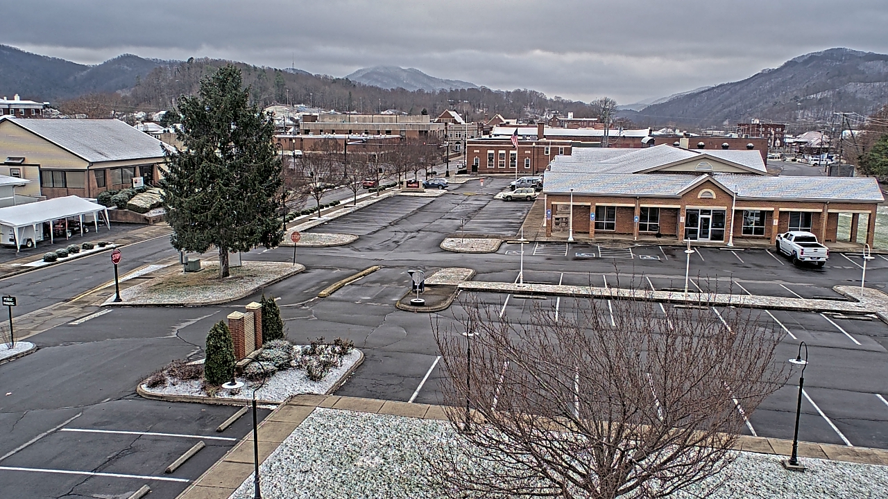 Thumbnail for current weather camera view from Erwin Town Hall in Erwin, Tennessee