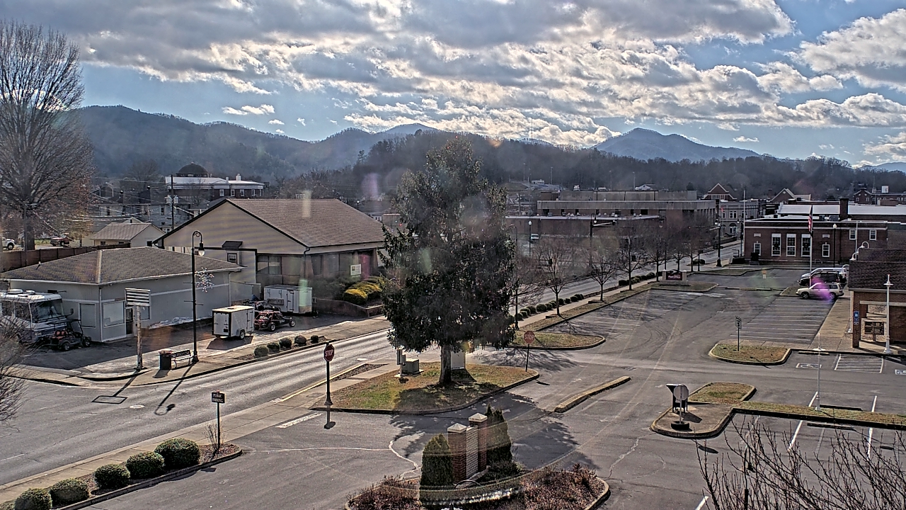 Thumbnail for current weather camera view from Erwin Town Hall in Erwin, Tennessee