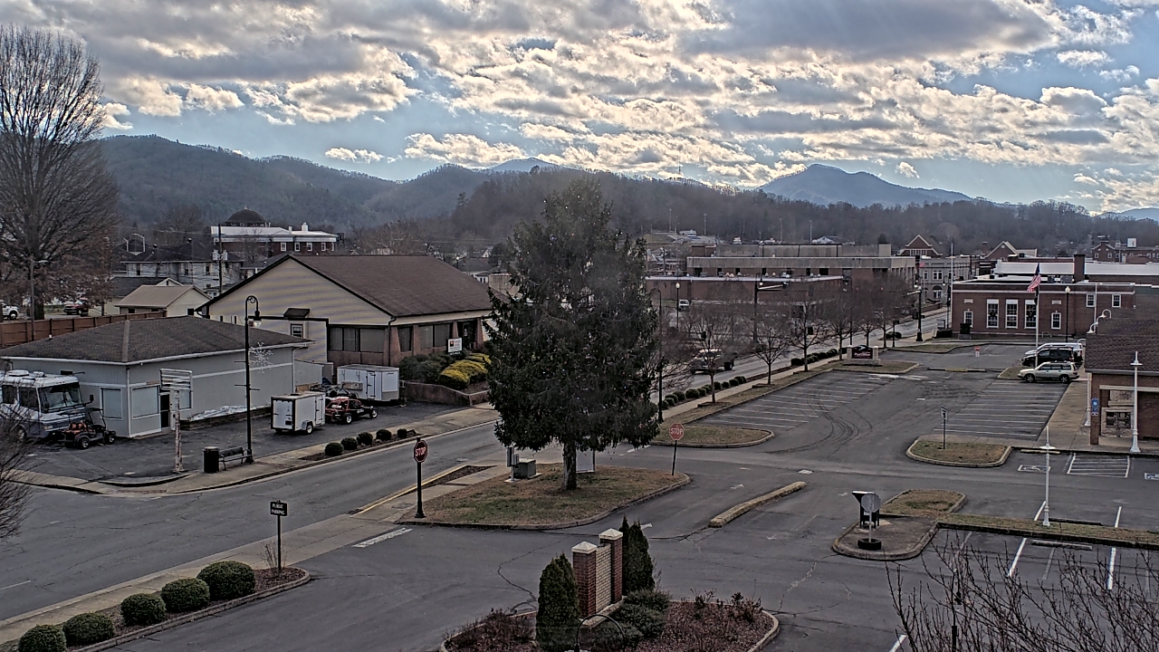 Thumbnail for current weather camera view from Erwin Town Hall in Erwin, Tennessee