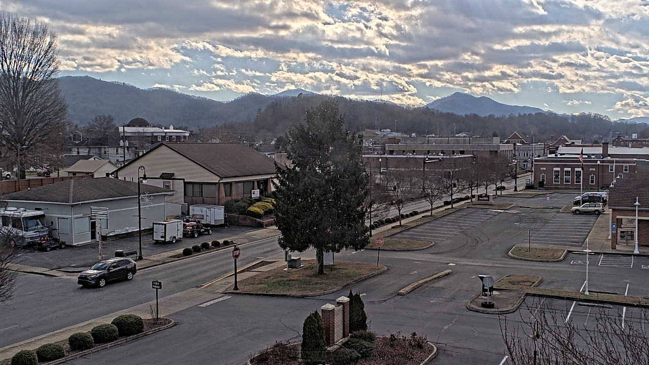 Thumbnail for current weather camera view from Erwin Town Hall in Erwin, Tennessee