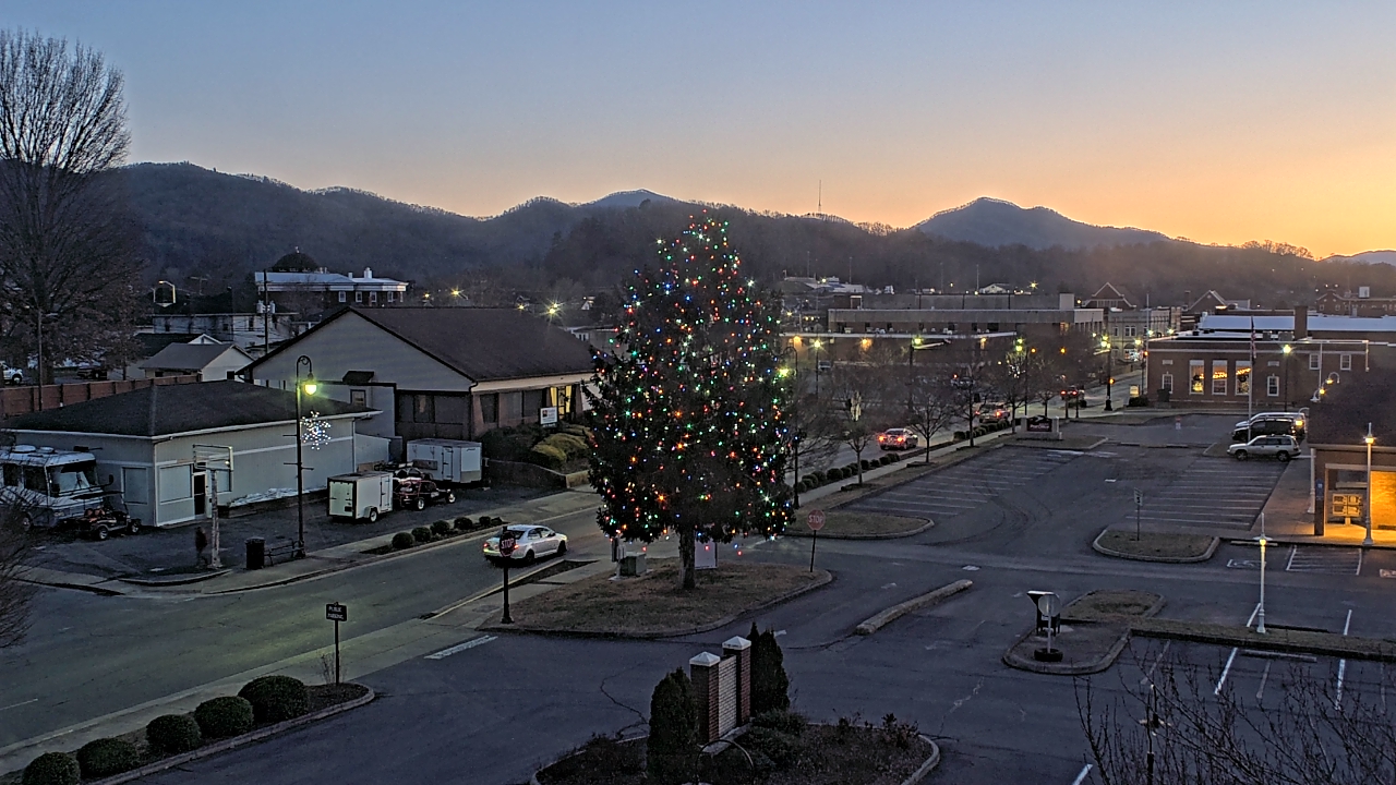 Thumbnail for current weather camera view from Erwin Town Hall in Erwin, Tennessee