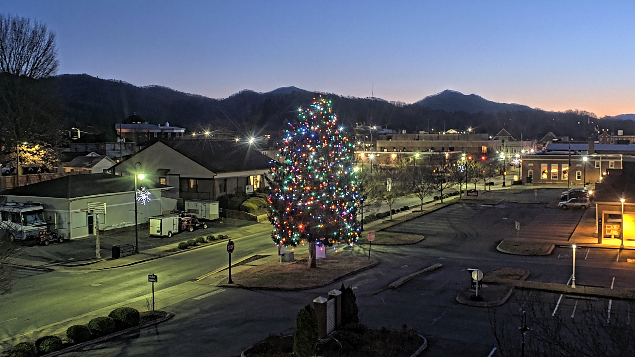 Thumbnail for current weather camera view from Erwin Town Hall in Erwin, Tennessee