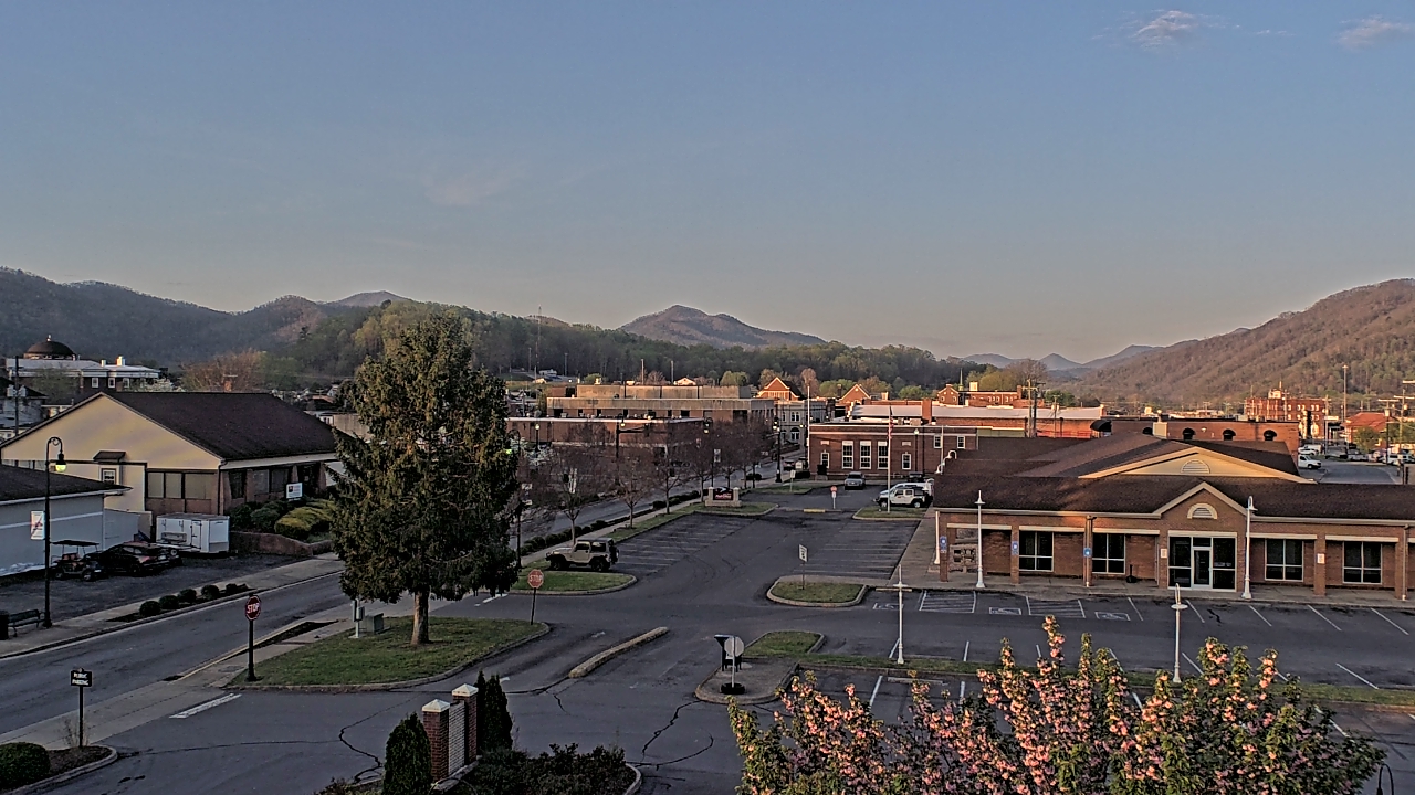 Thumbnail for current weather camera view from Erwin Town Hall in Erwin, Tennessee