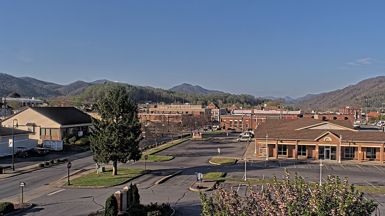 Thumbnail for current weather camera view from Erwin Town Hall in Erwin, Tennessee