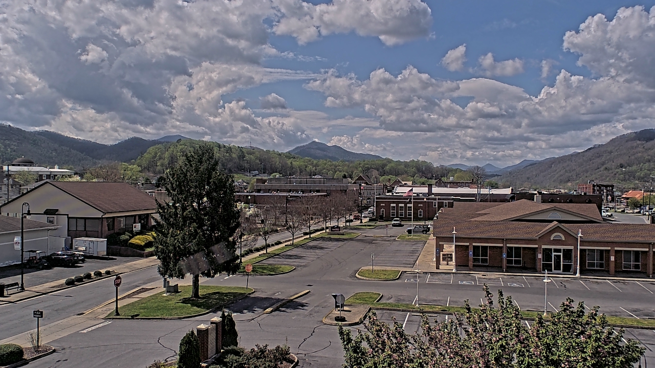 Thumbnail for current weather camera view from Erwin Town Hall in Erwin, Tennessee