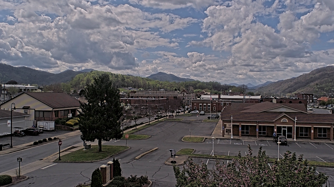 Thumbnail for current weather camera view from Erwin Town Hall in Erwin, Tennessee