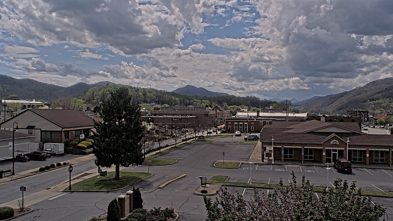 Thumbnail for current weather camera view from Erwin Town Hall in Erwin, Tennessee
