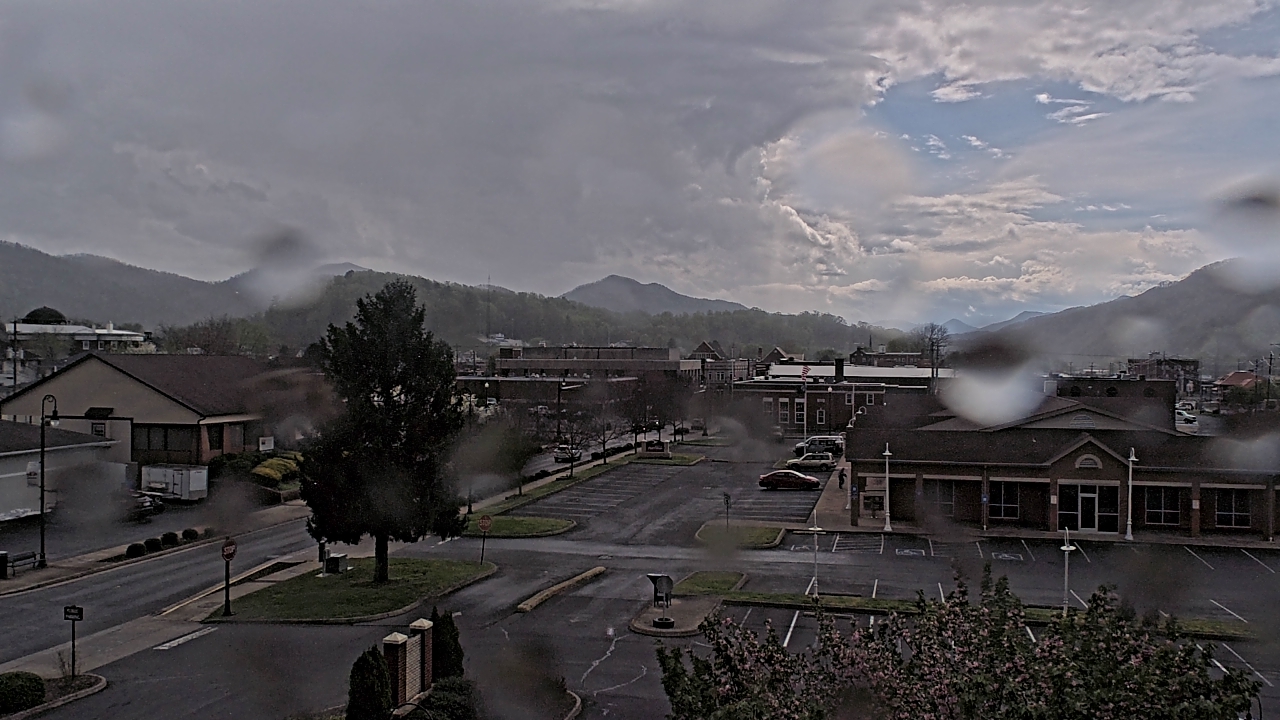 Thumbnail for current weather camera view from Erwin Town Hall in Erwin, Tennessee