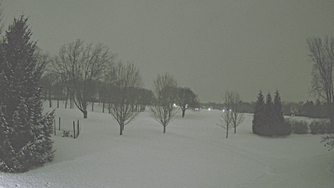 Thumbnail for current weather camera view from Franklin Hills Country Club in Farmington Hills, Michigan