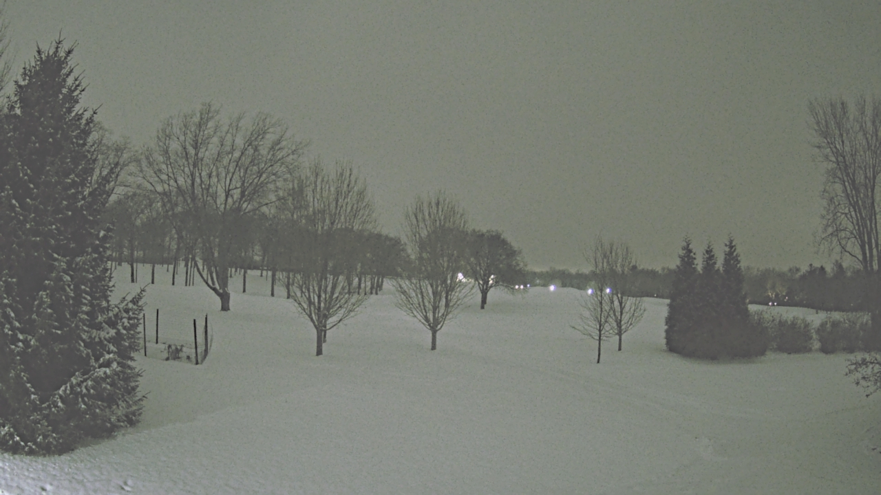 Thumbnail for current weather camera view from Franklin Hills Country Club in Farmington Hills, Michigan
