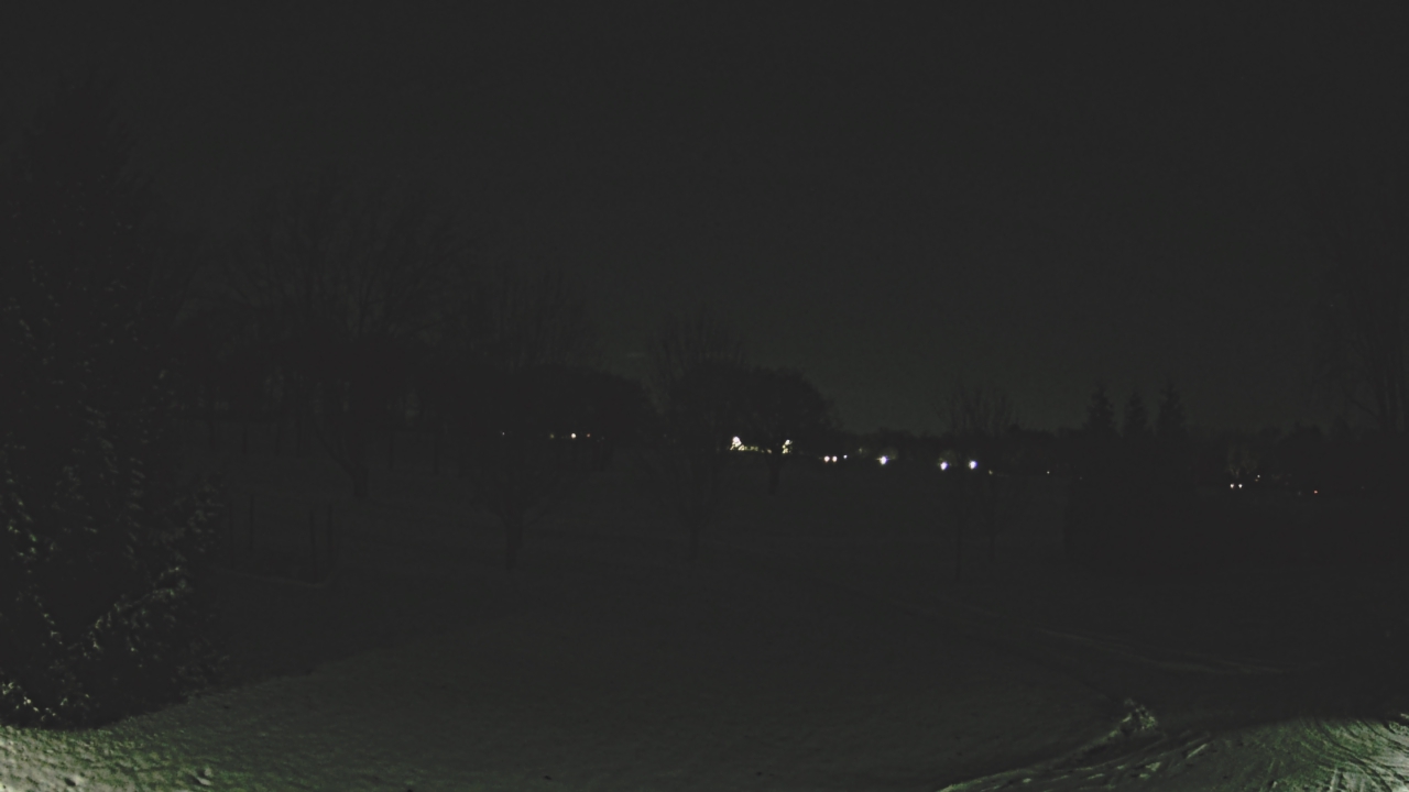 Thumbnail for current weather camera view from Franklin Hills Country Club in Farmington Hills, Michigan