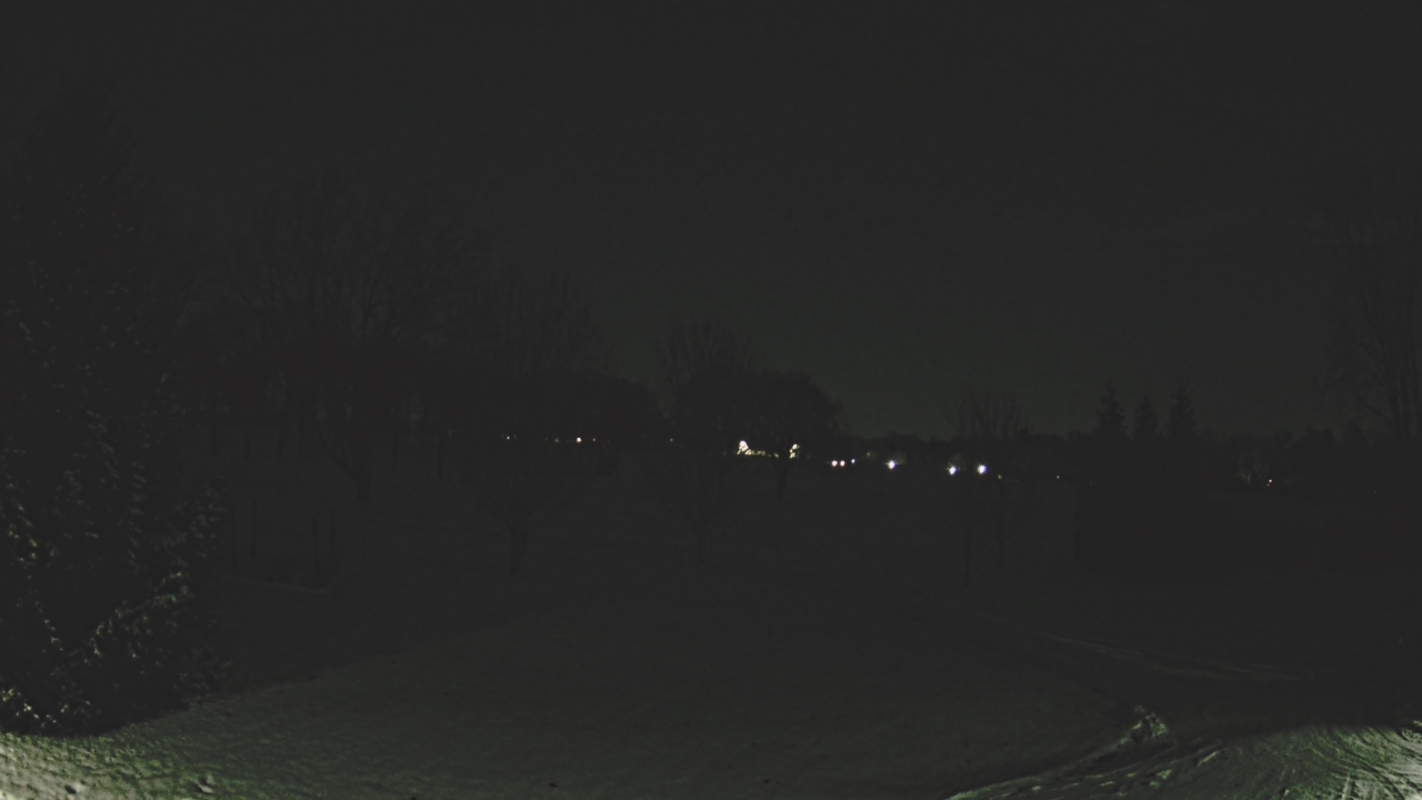 Thumbnail for current weather camera view from Franklin Hills Country Club in Farmington Hills, Michigan