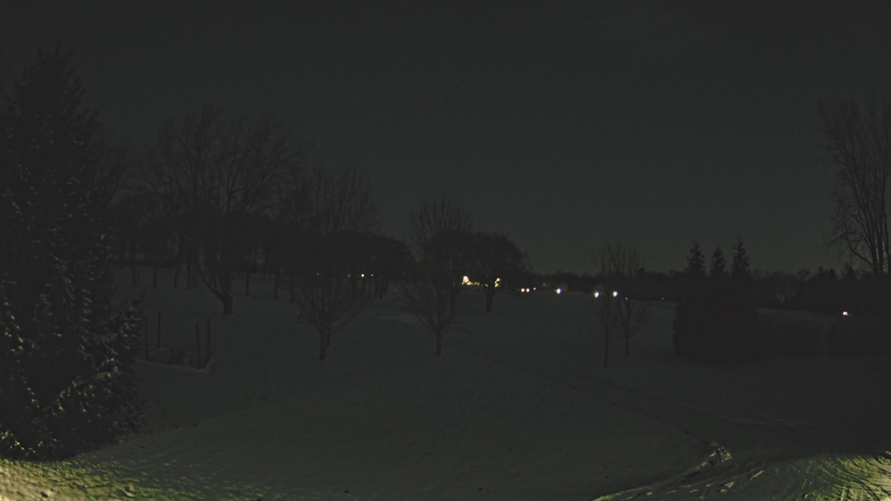 Thumbnail for current weather camera view from Franklin Hills Country Club in Farmington Hills, Michigan