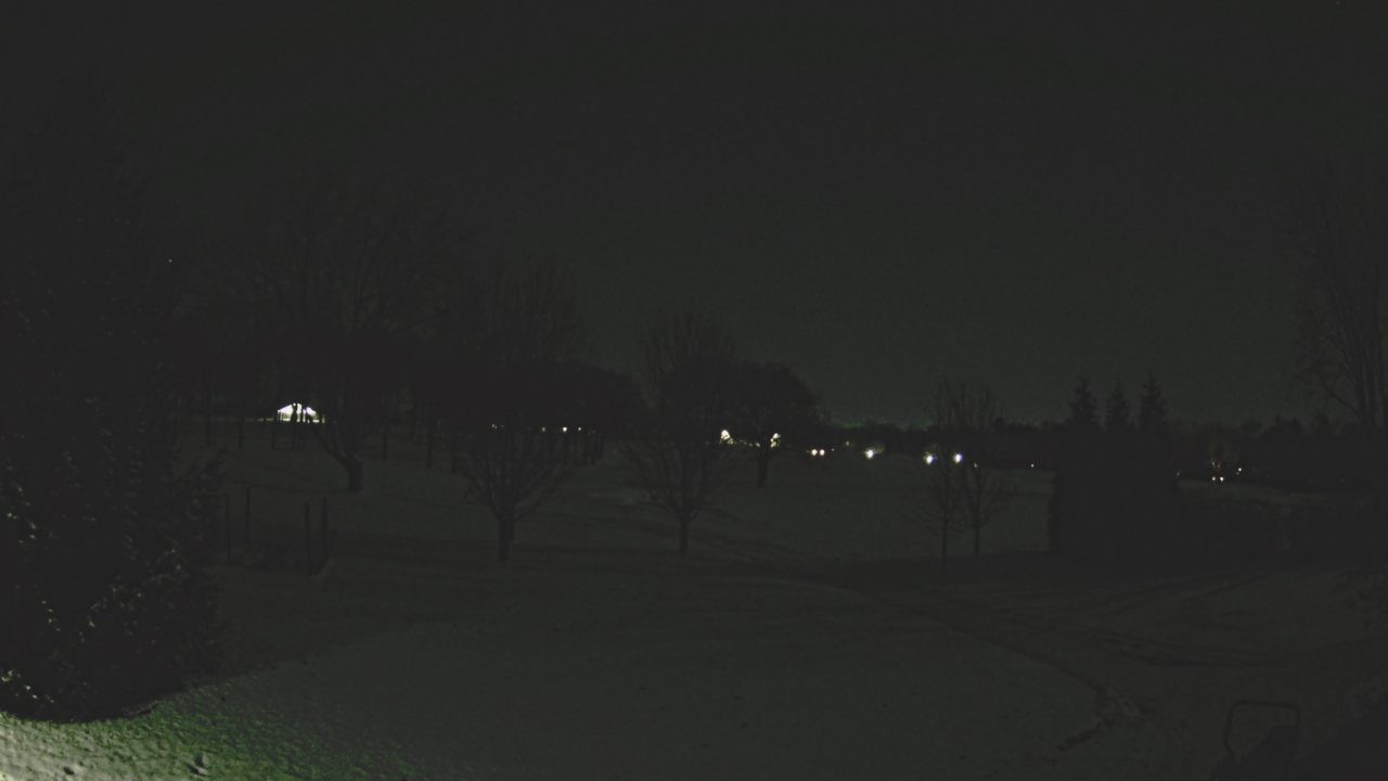 Thumbnail for current weather camera view from Franklin Hills Country Club in Farmington Hills, Michigan