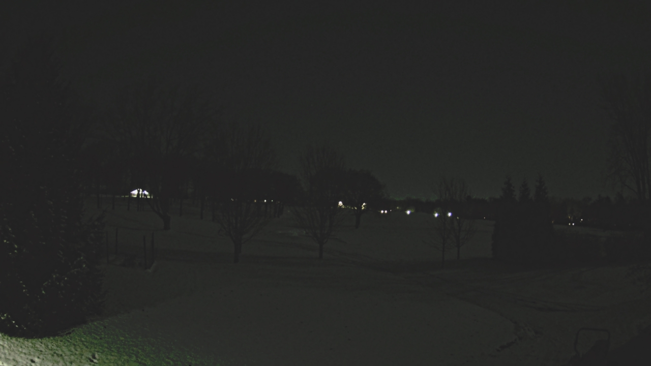 Thumbnail for current weather camera view from Franklin Hills Country Club in Farmington Hills, Michigan
