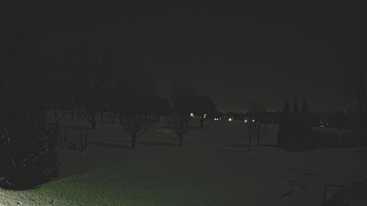 Thumbnail for current weather camera view from Franklin Hills Country Club in Farmington Hills, Michigan