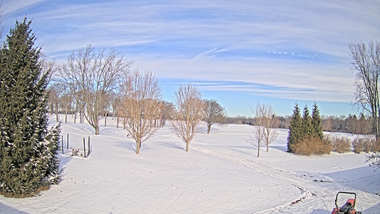 Thumbnail for current weather camera view from Franklin Hills Country Club in Farmington Hills, Michigan