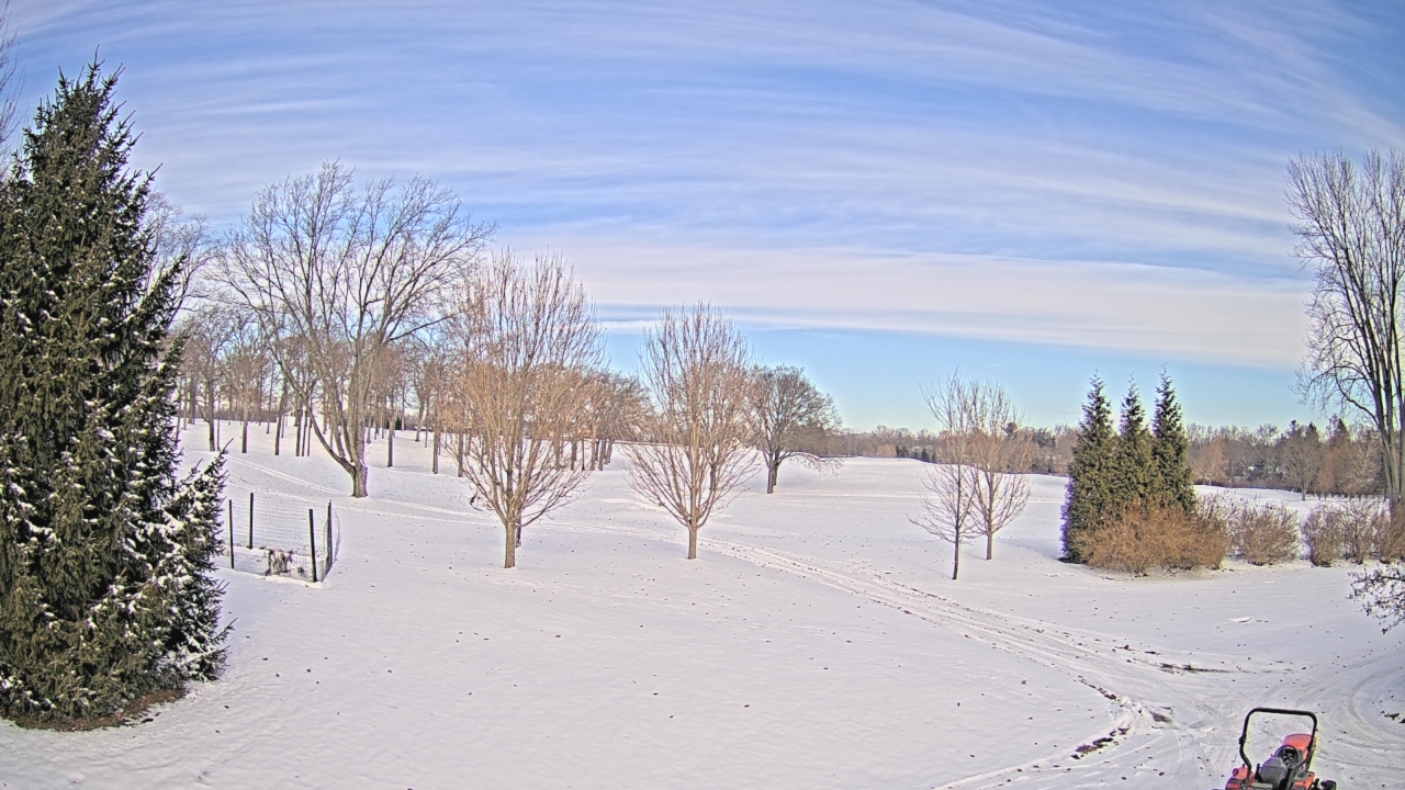 Thumbnail for current weather camera view from Franklin Hills Country Club in Farmington Hills, Michigan