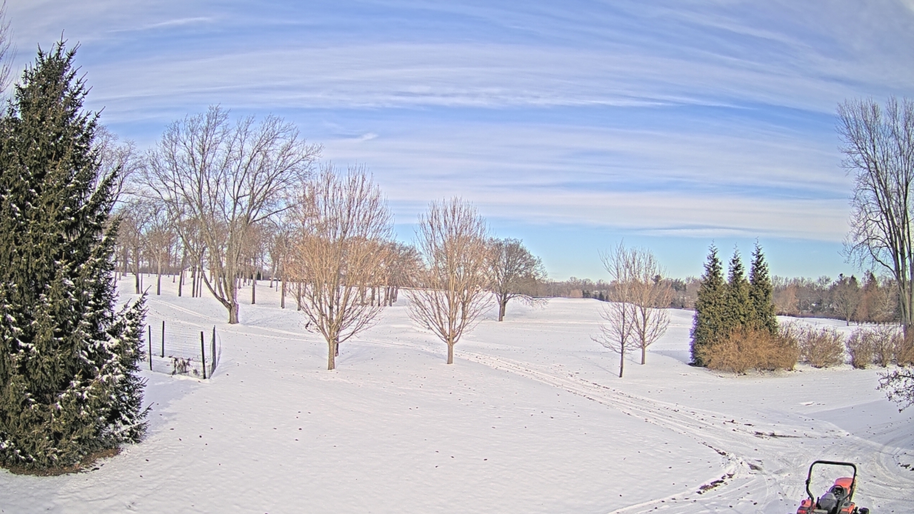 Thumbnail for current weather camera view from Franklin Hills Country Club in Farmington Hills, Michigan