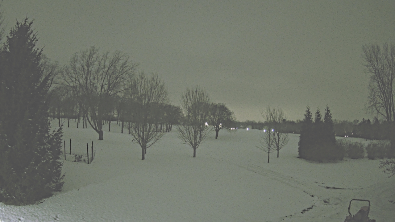Thumbnail for current weather camera view from Franklin Hills Country Club in Farmington Hills, Michigan