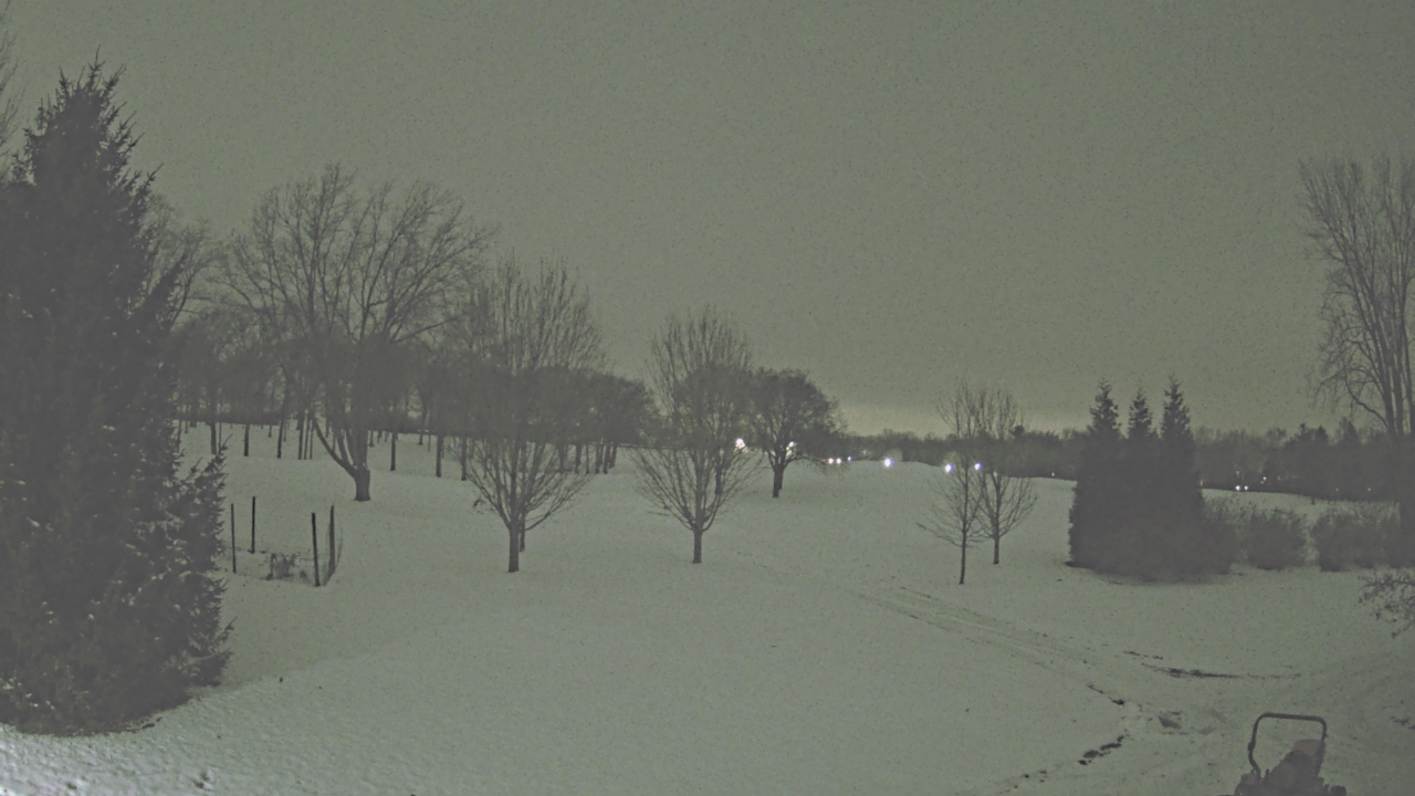Thumbnail for current weather camera view from Franklin Hills Country Club in Farmington Hills, Michigan